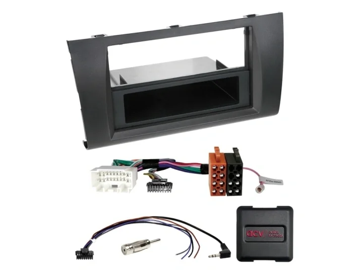 Populär 1/2-DIN Installationskit med prylfack Suzuki Swift 2005-2010