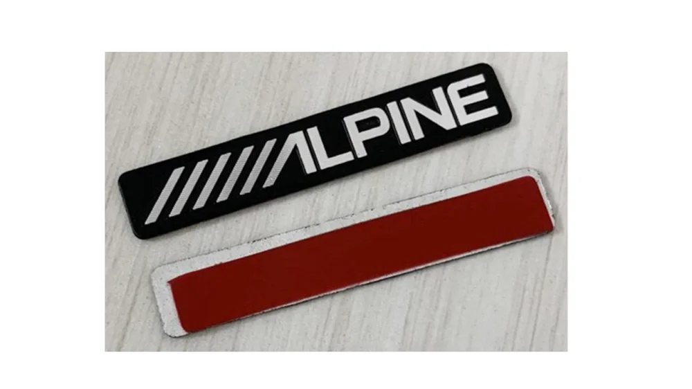 Kundfavorit Alpine emblem märke till högtalarna. 2st