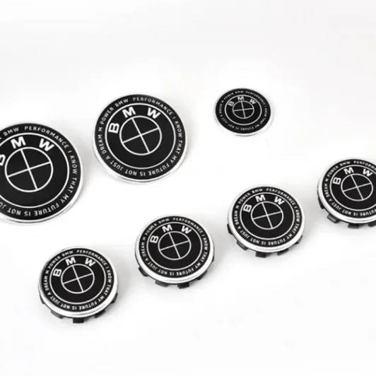 Sänkt pris BMW Centrumkåpor, emblem Anniversary 50th helsvart